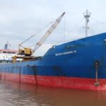 Kapal Cargo Mitra Bahari IX Alami Kebocoran di Laut Jawa, 16 ABK Selamat Dievakuasi kapal laut
