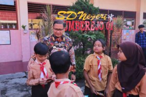 pj kunjungi SD.jpeg7