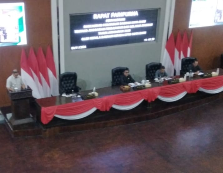sidang paripurna