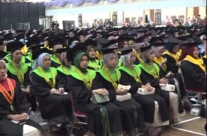 wisuda-6UIN