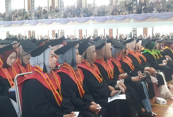 wisuda pasca