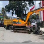 Dinas PUPR dan DLH Batu Tangani Sumbatan Air di Sejumlah Ruas Jalan Kota Batu Screenshot_2025-01-15-18-06-35-682_com.mi.globalbrowser-edit