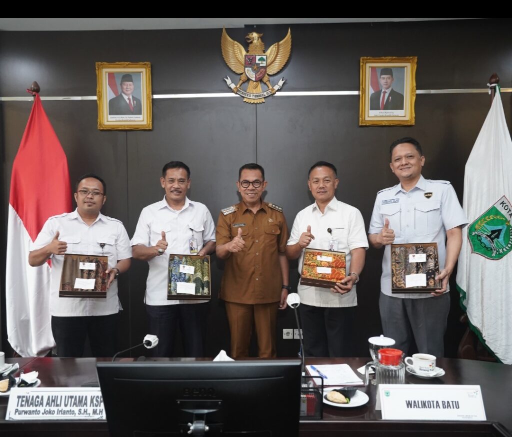 Screenshot_2025-05-28-08-41-32-964_com.whatsapp-edit