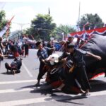 Bantengan Bangkit! Spirit Leluhur Menyala dari Jantung Kota Batu IMG_20250803_181052