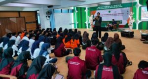 Screenshot_2025-11-22-18-07-49-087_com.miui.gallery-edit