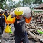 tim-gabungan-gerak-cepat-tangani-dampak-erupsi-semeru-1763622105151_169