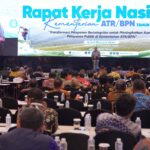 Transformasi Layanan Berintegritas Jadi Sorotan Utama Rakernas ATR/BPN 2025, Wamen Hukum Tegaskan Kunci Pemerintahan Bersih 725027_11zon