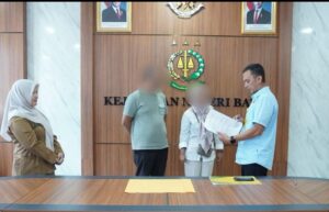 Screenshot_2025-12-04-06-49-55-457_com.whatsapp-edit