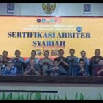 Lima Dosen HES UIN Maliki Malang Lulus Sertifikasi Arbiter Syariah, Dekan Apresiasi Peningkatan Profesionalisme 882430_11zon