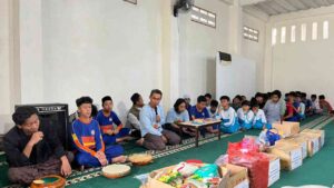 AAM MAHASISWA UIN.jpeg4_11zon