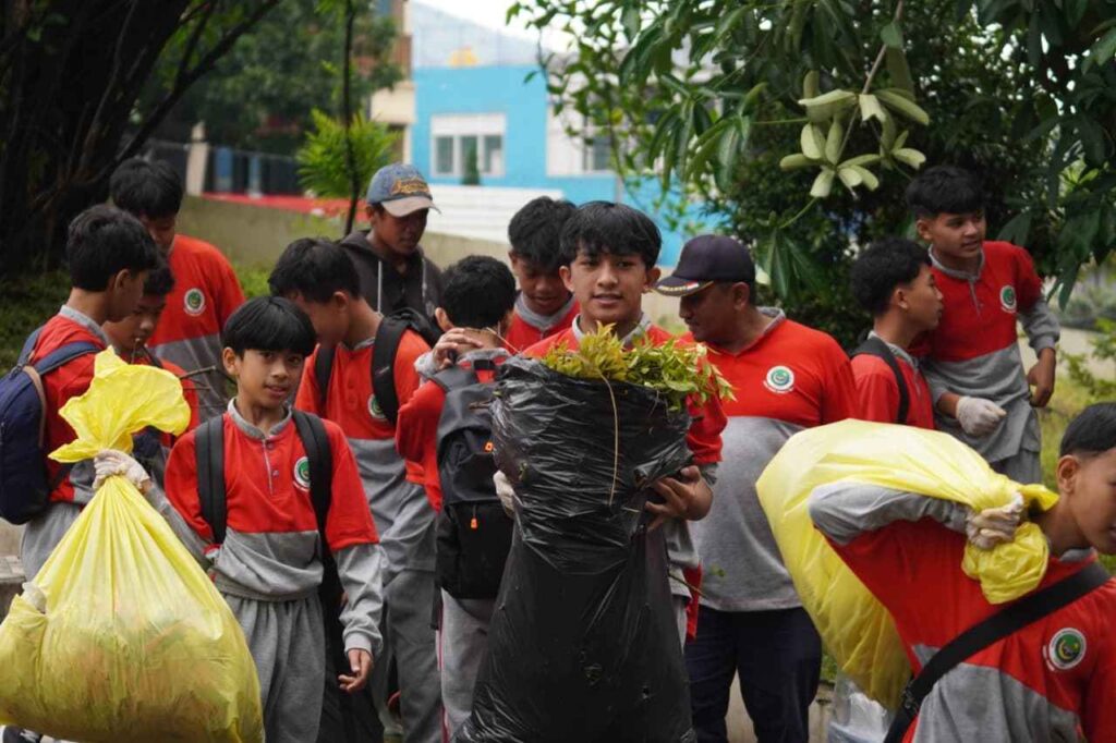 Pasar Among tani.jpeg5_11zon