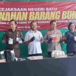 Kejari Batu Eksekusi Hukum: Ratusan Gram Narkoba dan Ribuan Pil Dimusnahkan