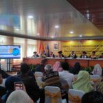 Prof. Abdul Latif: Pergeseran Pembuktian Kerugian Negara Pasca Putusan Mahkamah Konstitusi DOKTOR WISUDA_11zon