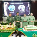 HUT ke-65 Divif 2 Kostrad, Pangdivif Tegaskan Kekuatan TNI Ada pada Kepercayaan Rakyat
