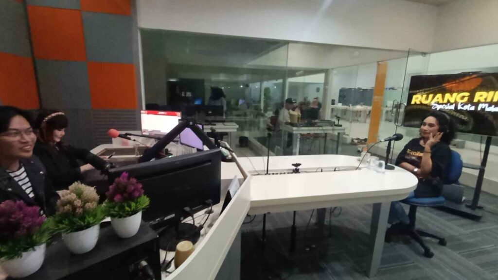 RUANG RINDU.jpeg3_11zon