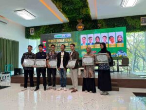 INTERNASIONAL_11zon