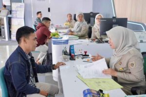 KEPASTIAN HUKUM_11zon