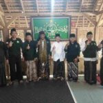 Ki Ageng Purwo Latih Santri Jadi Tabib Pendamping Kiai di Pesantren Sumenep