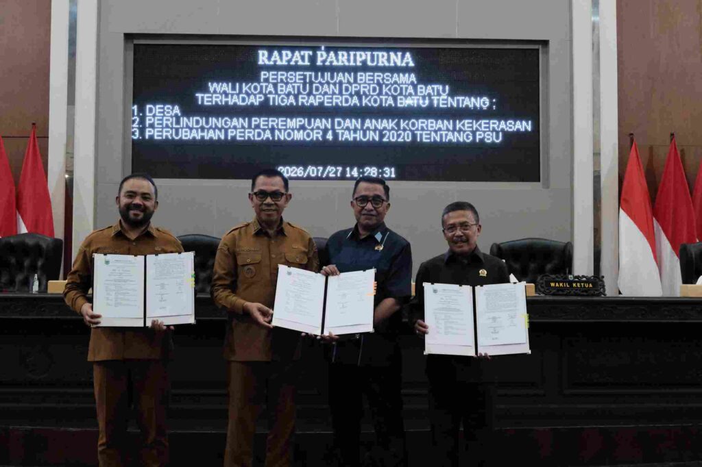 RAPAT PLENO.JPG1_11zon