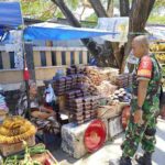 Babinsa Binamu Turun ke Pasar Karisa, Pantau Harga dan Ketersediaan Bahan Pokok