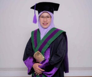 PROF MAIMUNAH_11zon