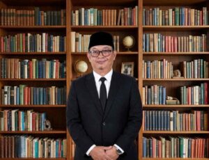 PROF.TRIYO S.jpeg3_11zon