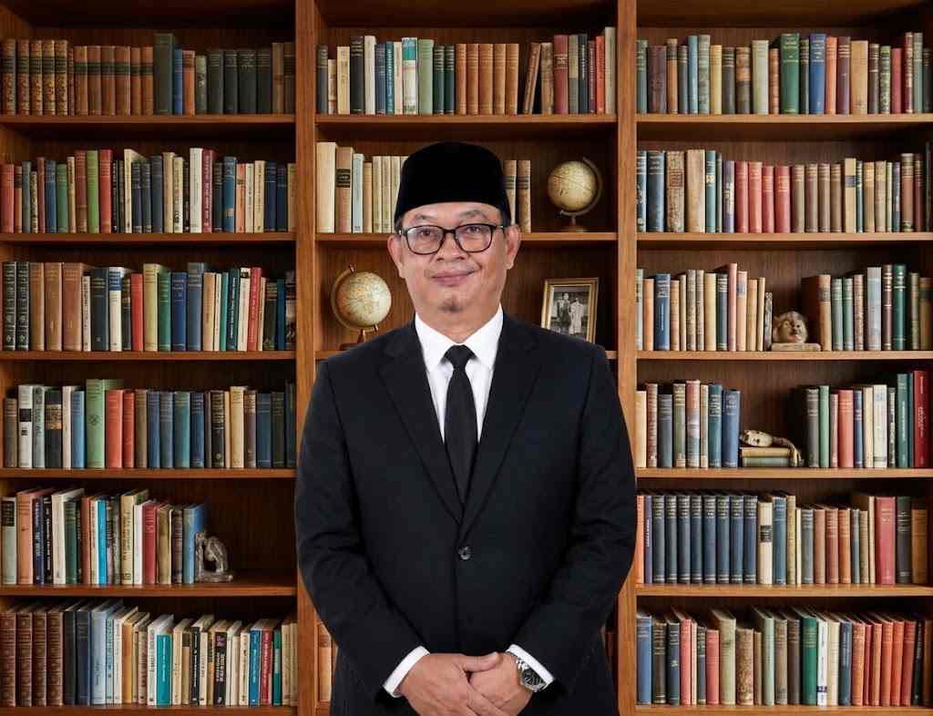 PROF.TRIYO S.jpeg3_11zon